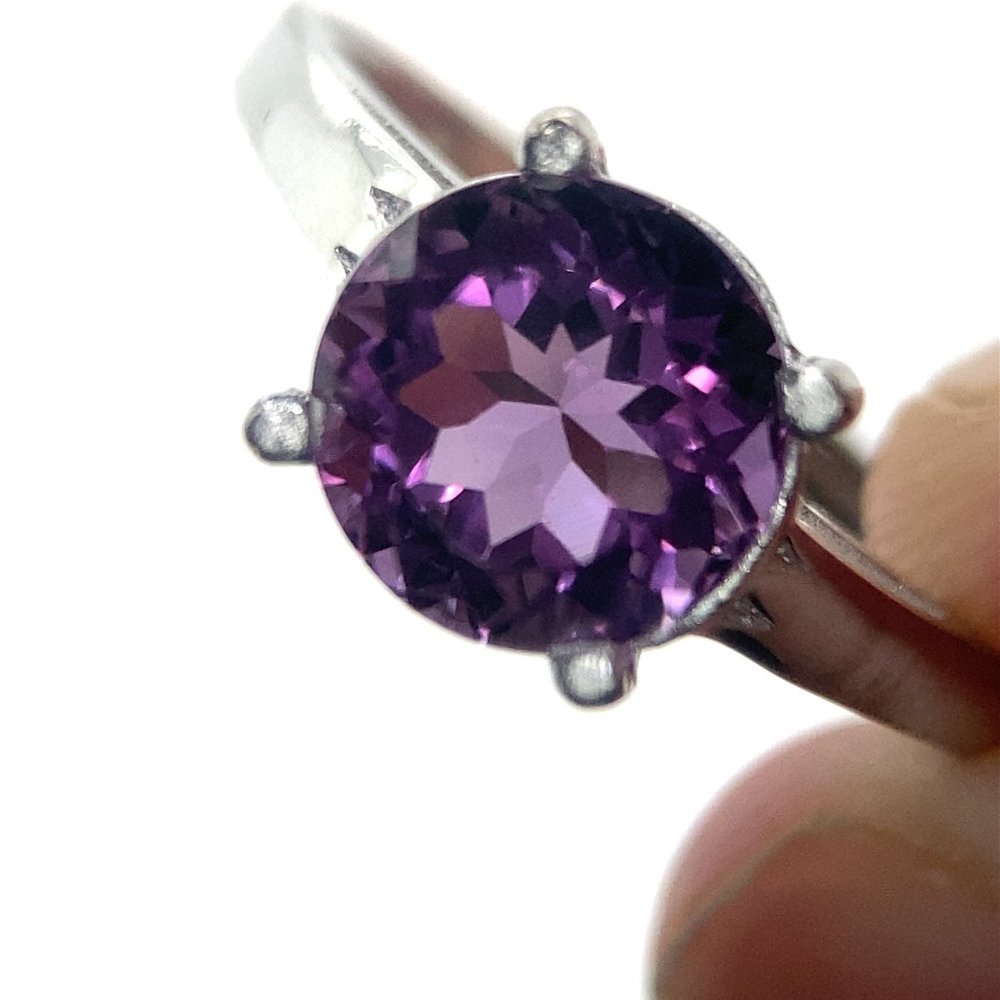 Amethyst 2.02ct Platinum Finish Solid 925 Sterling Silver Ring